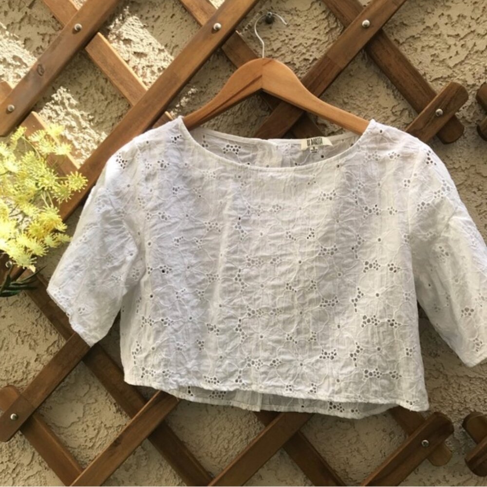 BB DAKOTA FLORAL WHITE CROP TOP S - Picture 3 of 5